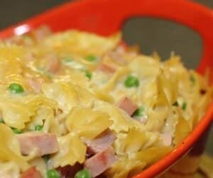 Bow-ties with Ham and Peas